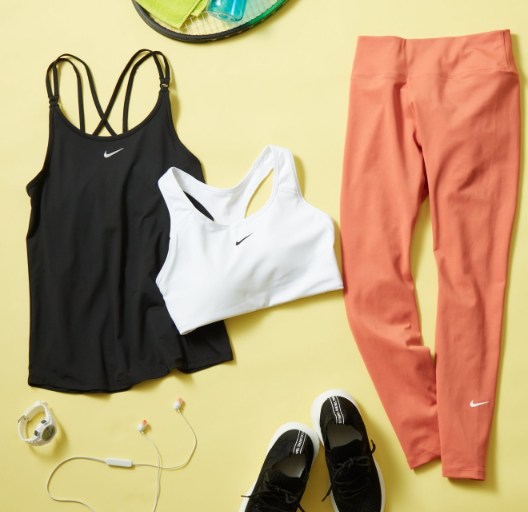 リジーヨガウェア