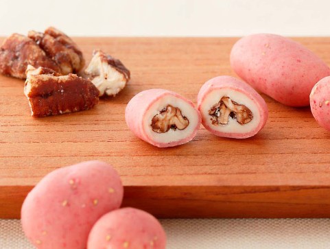 イチゴ味ピーカンナッツ